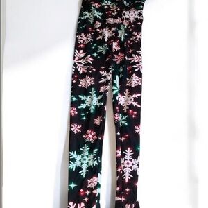 Snowflake leggings